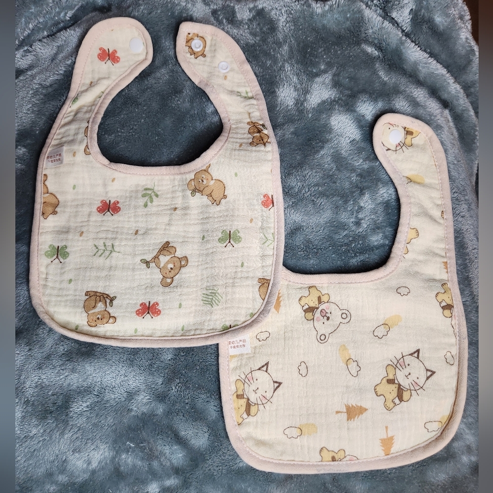 Adorable Animal Print Baby Bib Set